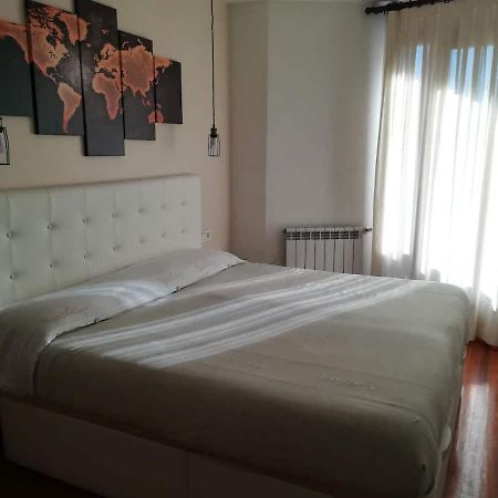 Beach House ***** Zarautz Bagian luar foto
